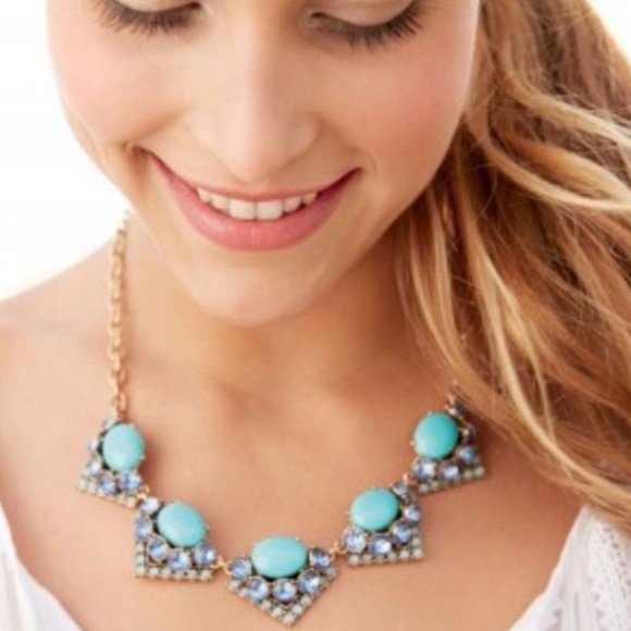 STELLA & DOT - RORY Mini Statement Necklace. - Picture 7 of 8